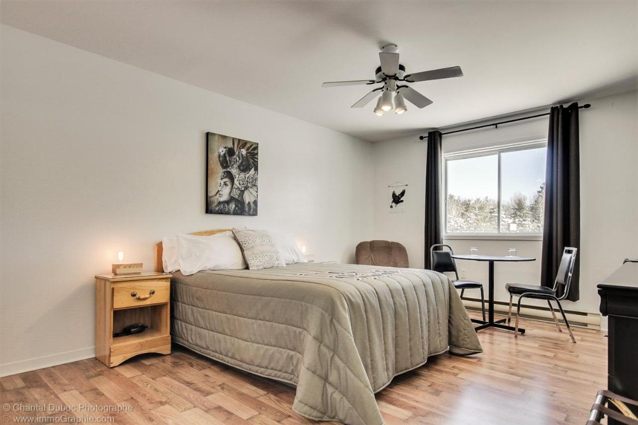 Auberge Motel Drakkar Shawinigan Extérieur photo
